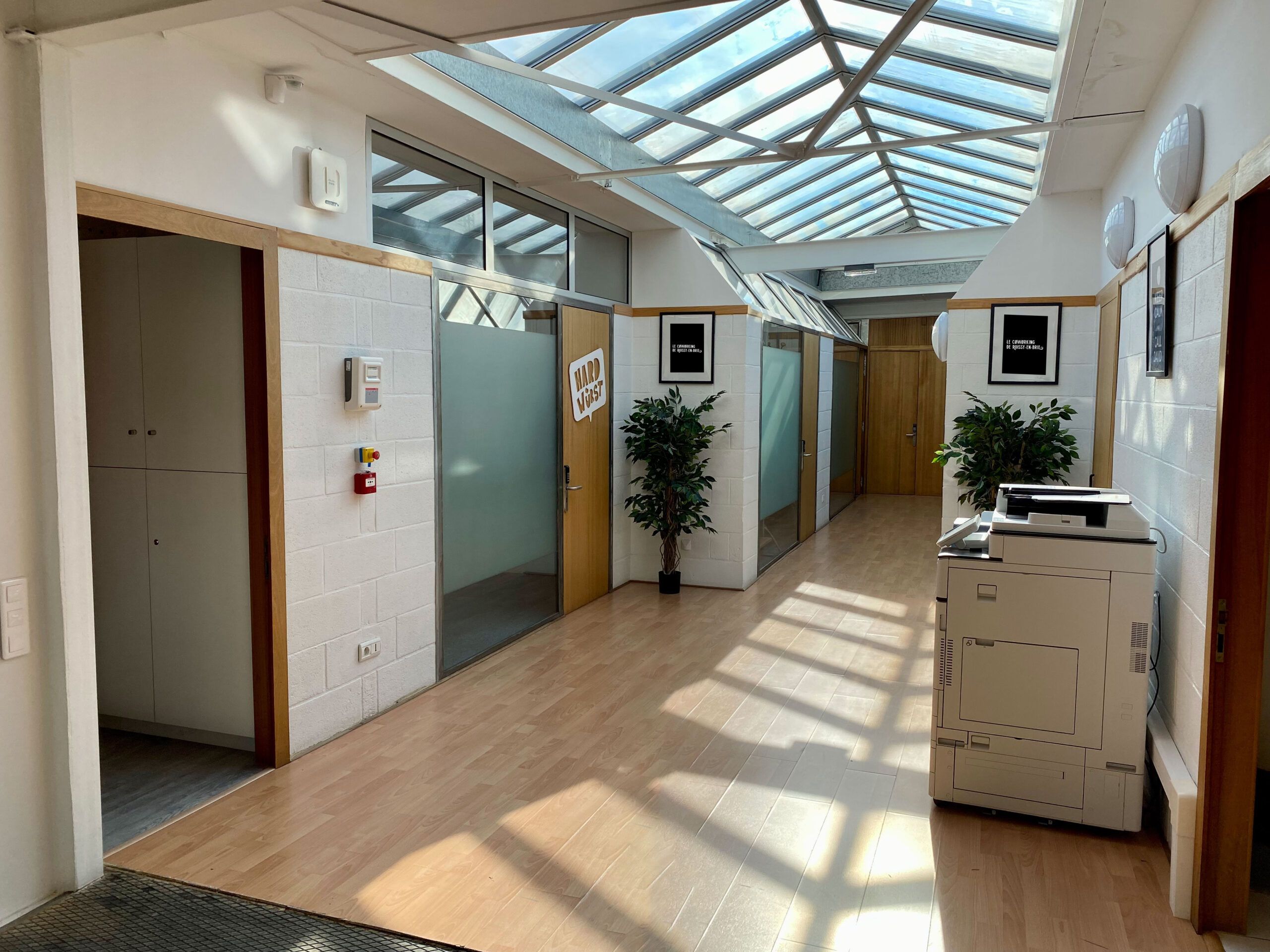 Location de bureaux privés - Coworking parties communes 1er étage
